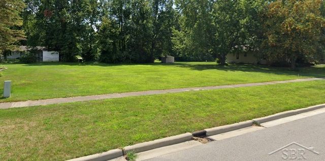2846 Briarwood Drive, Saginaw, MI 48601