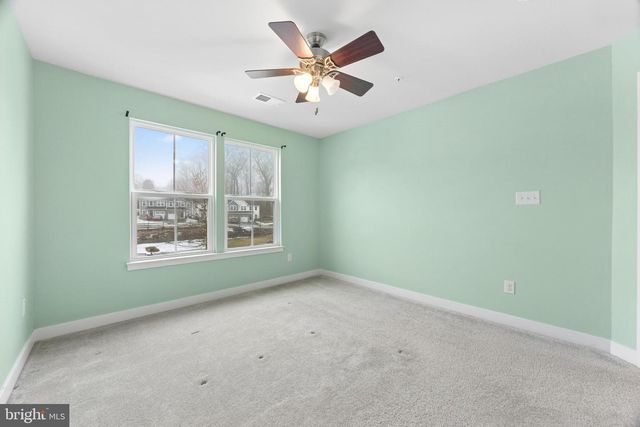 1261 BENJAMIN DR, Kennett Square, PA 19348