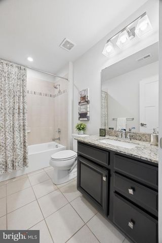 1261 BENJAMIN DR, Kennett Square, PA 19348