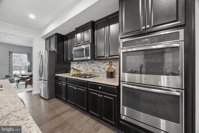 1261 BENJAMIN DR, Kennett Square, PA 19348