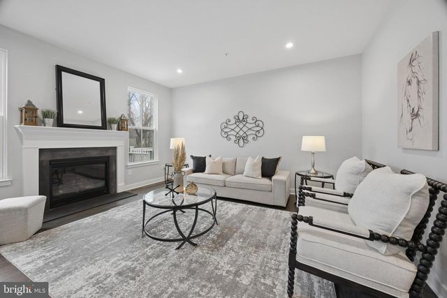 1261 BENJAMIN DR, Kennett Square, PA 19348