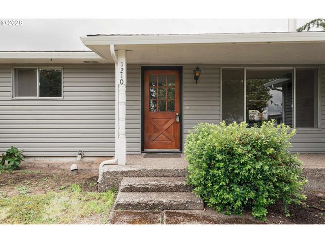 1210 RIVER BEND Rd, Salem, OR 97304