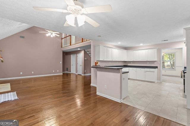 2584 Rockwood Way SW, Stone Mountain, GA 30087