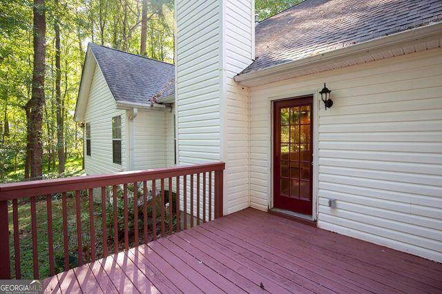 2584 Rockwood Way SW, Stone Mountain, GA 30087