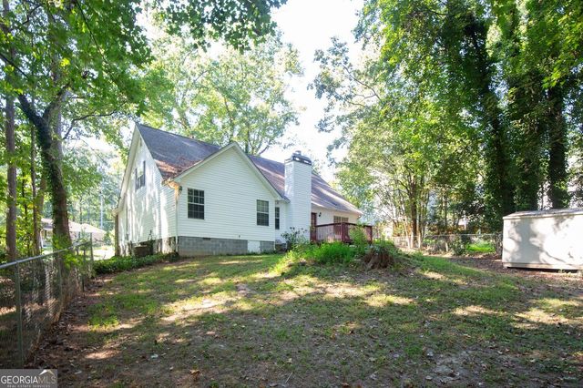 2584 Rockwood Way SW, Stone Mountain, GA 30087