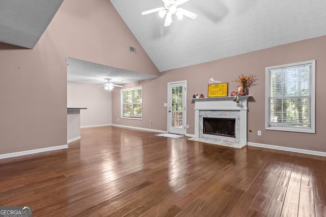 2584 Rockwood Way SW, Stone Mountain, GA 30087