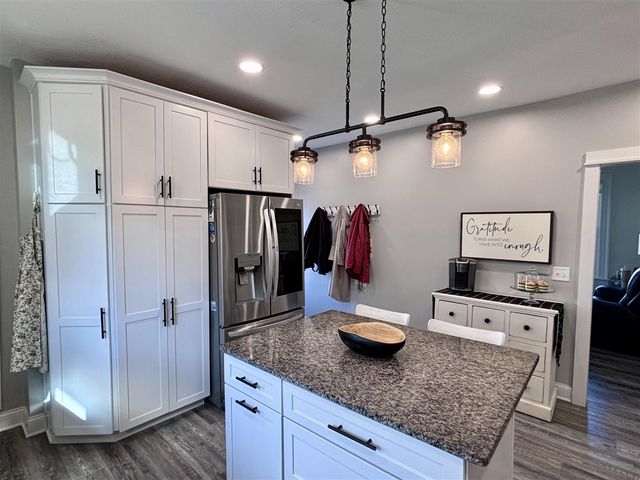 69640 Carls Road, Sturgis, MI 49091