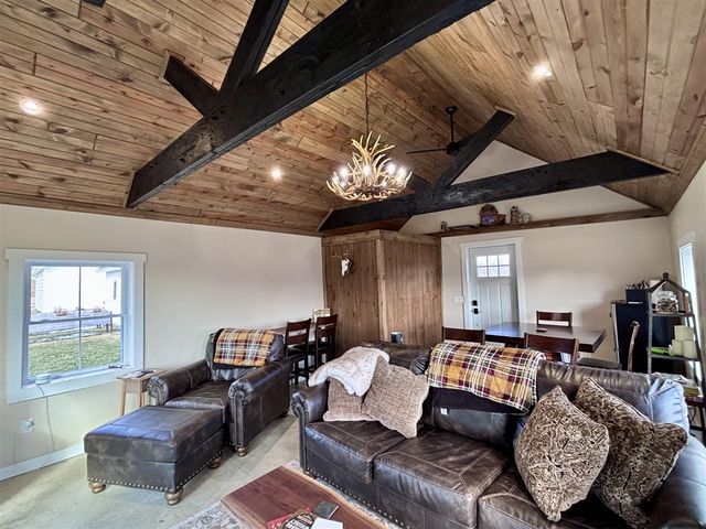 69640 Carls Road, Sturgis, MI 49091