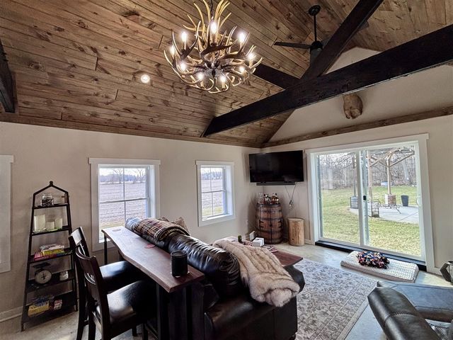 69640 Carls Road, Sturgis, MI 49091