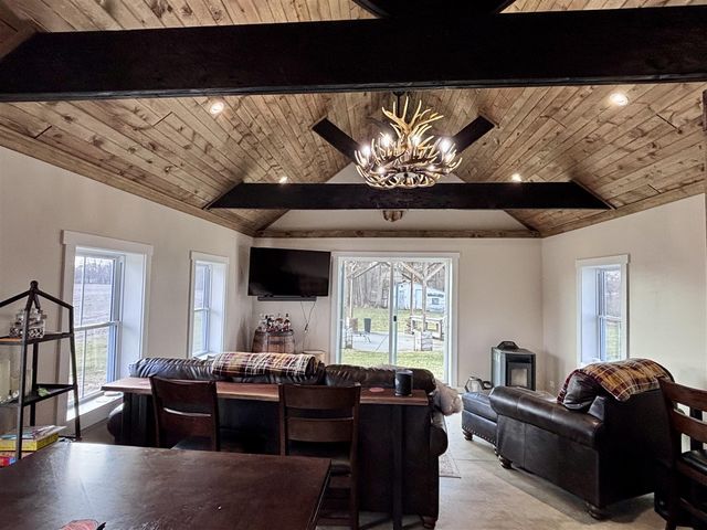 69640 Carls Road, Sturgis, MI 49091