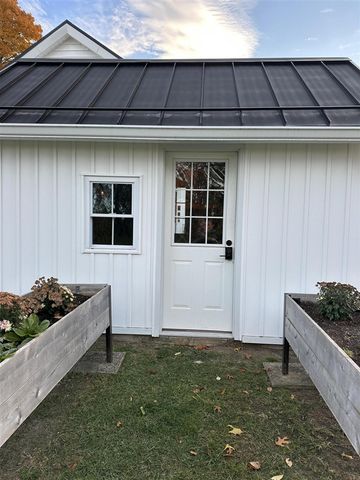 69640 Carls Road, Sturgis, MI 49091