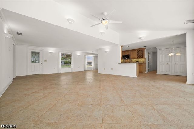 4102 SE 1st PL, Cape Coral, FL 33904