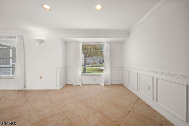 4102 SE 1st PL, Cape Coral, FL 33904