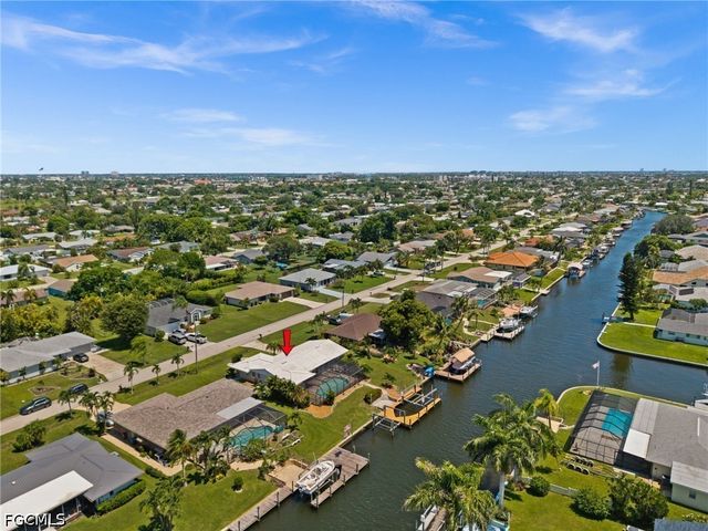 4102 SE 1st PL, Cape Coral, FL 33904