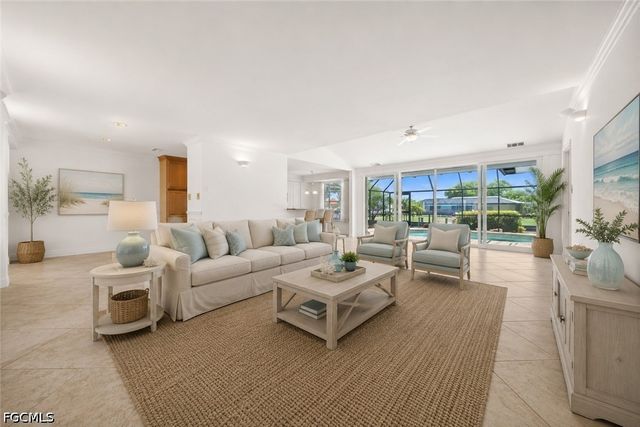 4102 SE 1st PL, Cape Coral, FL 33904