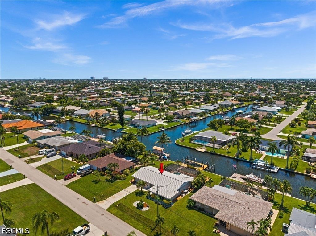 4102 SE 1st PL, Cape Coral, FL 33904