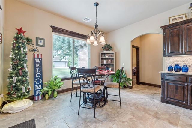2055 NW 34 Street, Newcastle, OK 73065