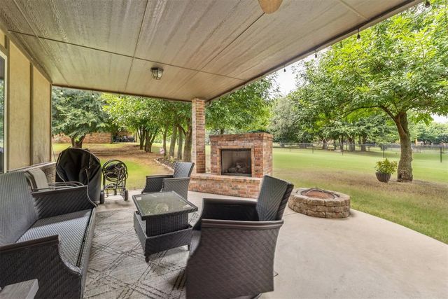2055 NW 34 Street, Newcastle, OK 73065