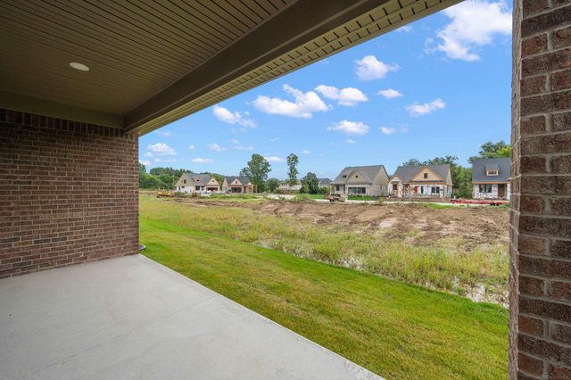 5908 Willow Grove Drive, Troy, MI 48085
