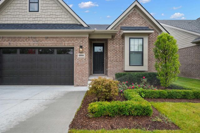 5908 Willow Grove Drive, Troy, MI 48085