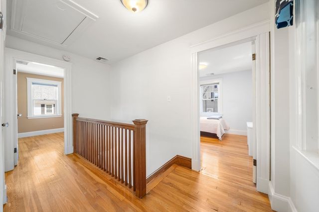 10 Barclay Road, Boston, MA 02132