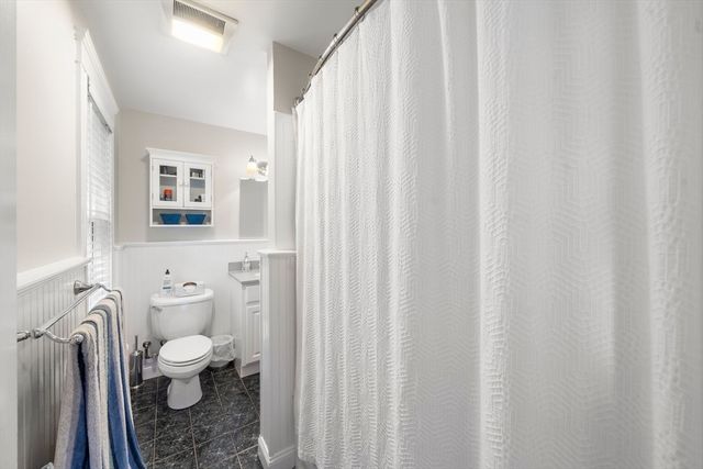 10 Barclay Road, Boston, MA 02132