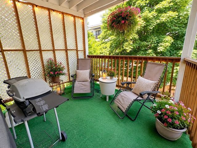 33 Plainfield 2, Boston, MA 02130