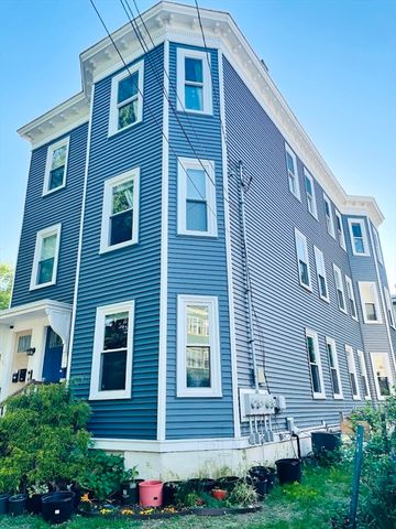 33 Plainfield 2, Boston, MA 02130