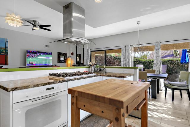 44049 Vigo Court, Palm Desert, CA 92260