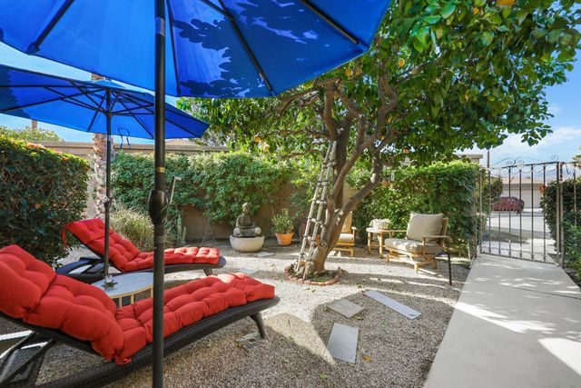 44049 Vigo Court, Palm Desert, CA 92260