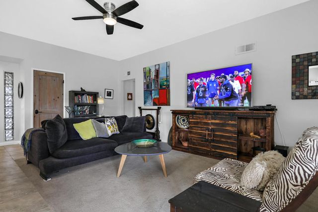 44049 Vigo Court, Palm Desert, CA 92260