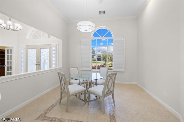2035 Castle Garden LN, Naples, FL 34110
