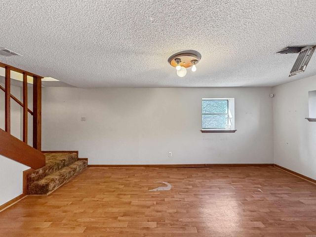 1501 W 58Th St, North Little Rock, AR 72118