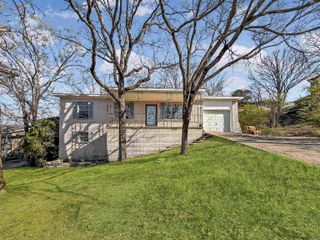 1501 W 58Th St, North Little Rock, AR 72118