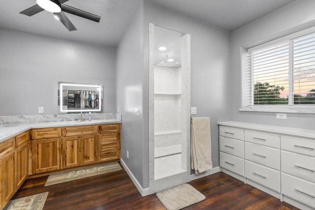 11369 Loma Rica Rd, Marysville, CA 95901