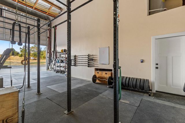 11369 Loma Rica Rd, Marysville, CA 95901