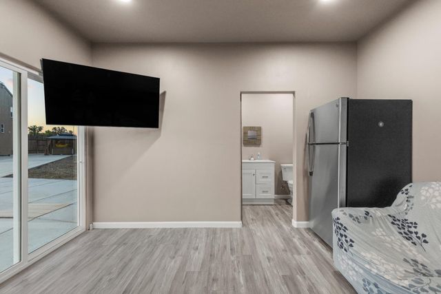 11369 Loma Rica Rd, Marysville, CA 95901