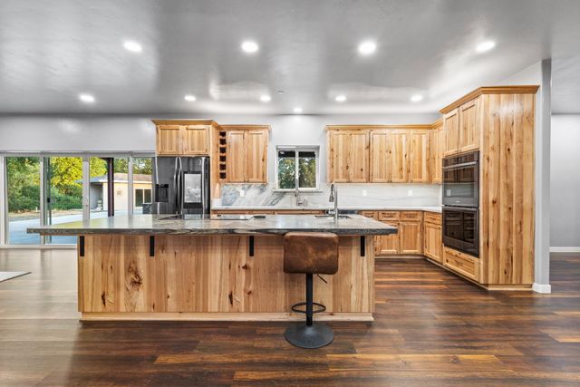 11369 Loma Rica Rd, Marysville, CA 95901