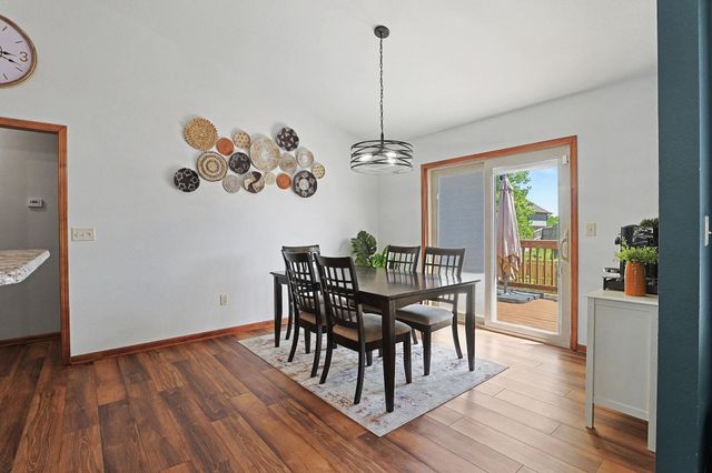 2113 N Walnut Creek Dr, Derby, KS 67037