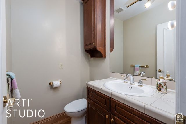 1314 E 5250 S, South Ogden, UT 84403
