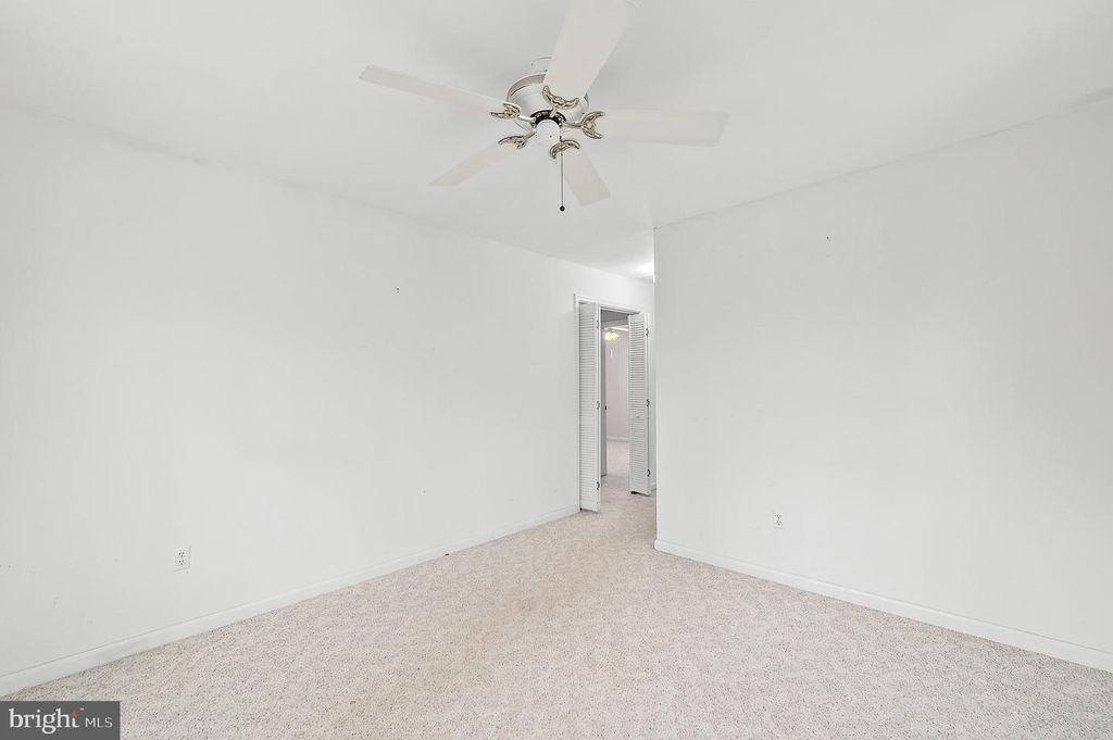 Image 28 of property listing at 29 PINEHURST RD, Ocean Pines, MD 21811