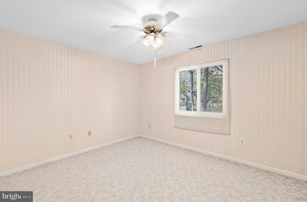 Image 35 of property listing at 29 PINEHURST RD, Ocean Pines, MD 21811