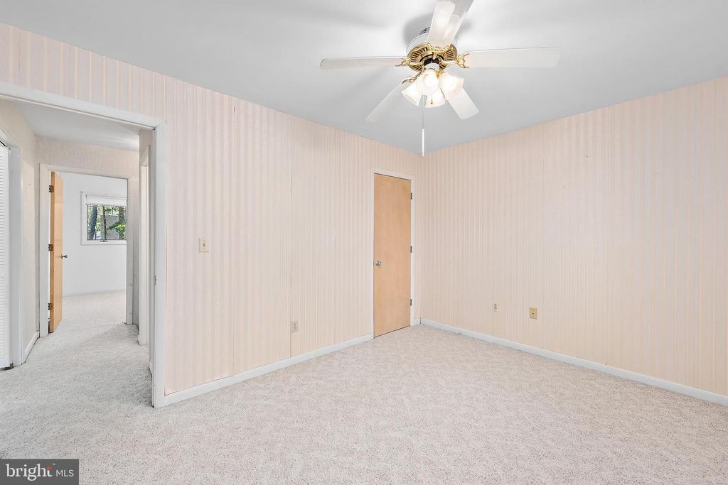 Image 36 of property listing at 29 PINEHURST RD, Ocean Pines, MD 21811