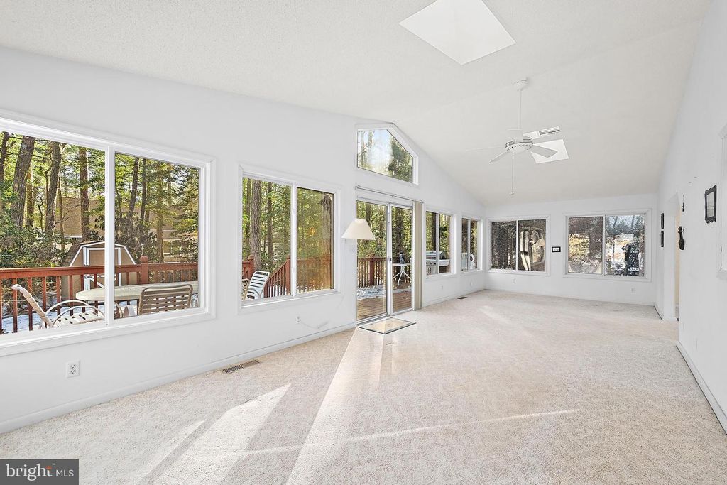 Image 42 of property listing at 29 PINEHURST RD, Ocean Pines, MD 21811