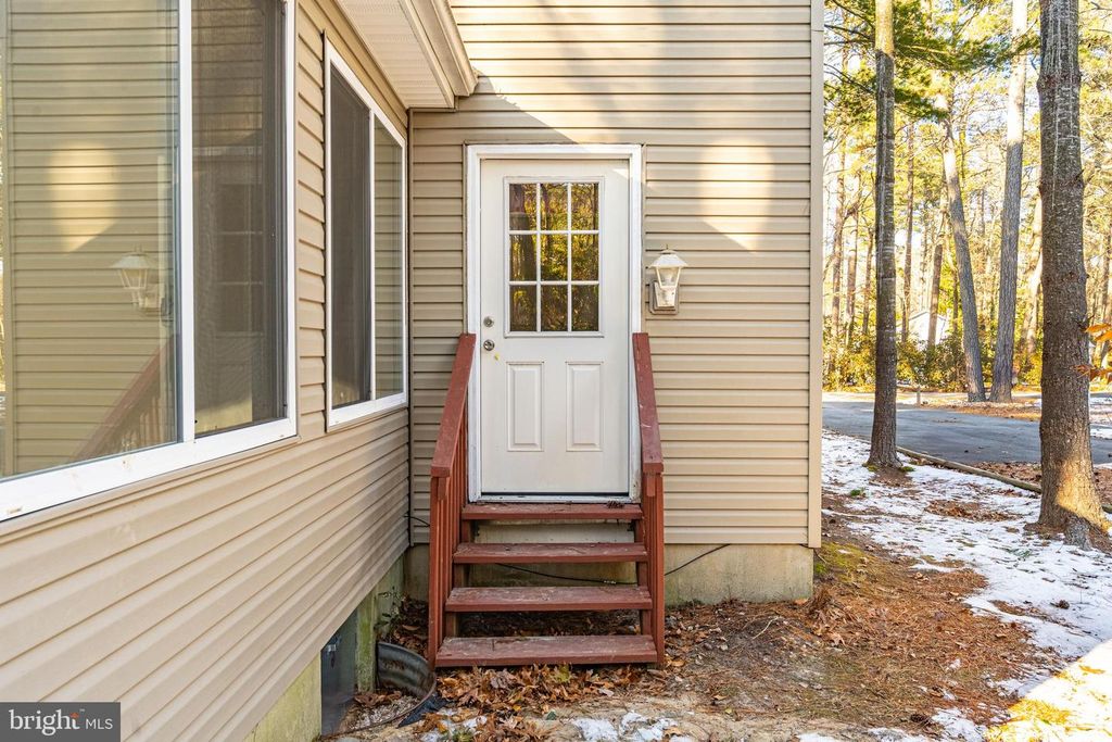 Image 52 of property listing at 29 PINEHURST RD, Ocean Pines, MD 21811