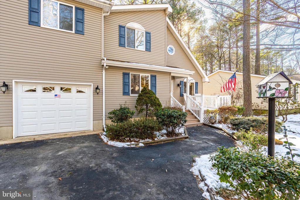 Image 58 of property listing at 29 PINEHURST RD, Ocean Pines, MD 21811