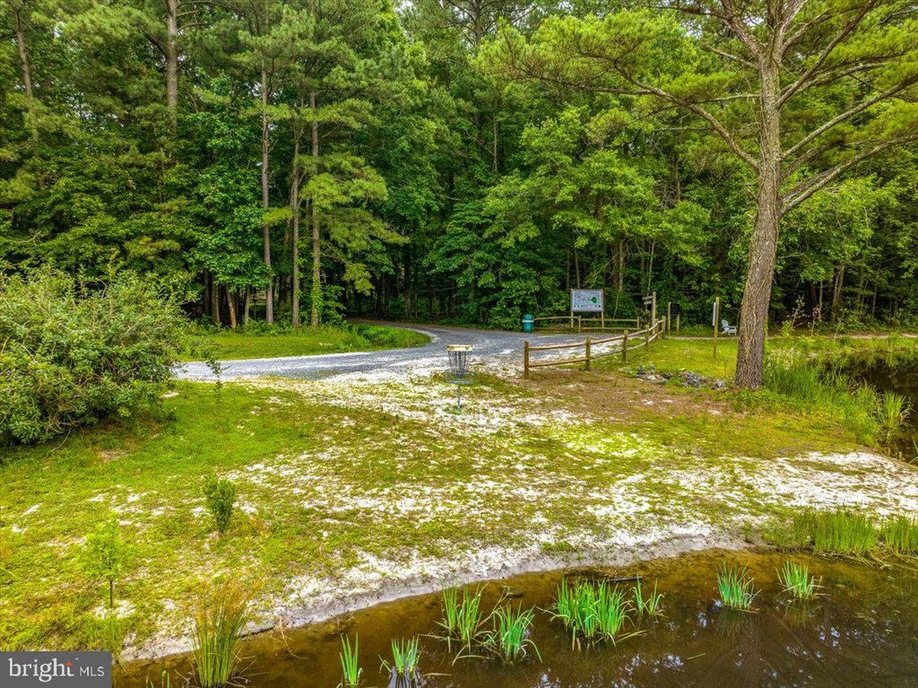 Image 61 of property listing at 29 PINEHURST RD, Ocean Pines, MD 21811