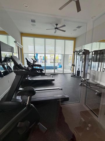 692 SE 13th Court, Homestead, FL 33034