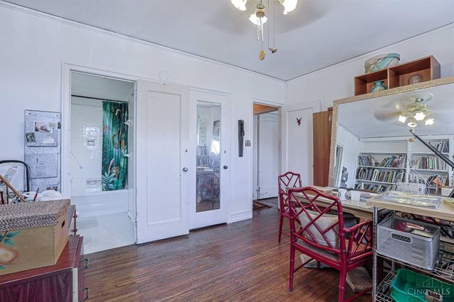 3900 Rose Hill Avenue, Cincinnati, OH 45229