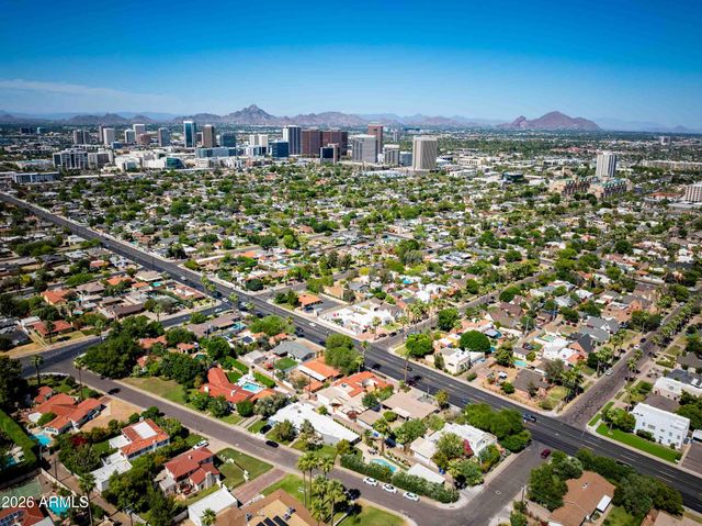 2107 N 9TH Avenue, Phoenix, AZ 85007